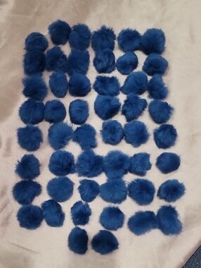 Genuine Rabbit Fur Pom Pom Lot Of 50
